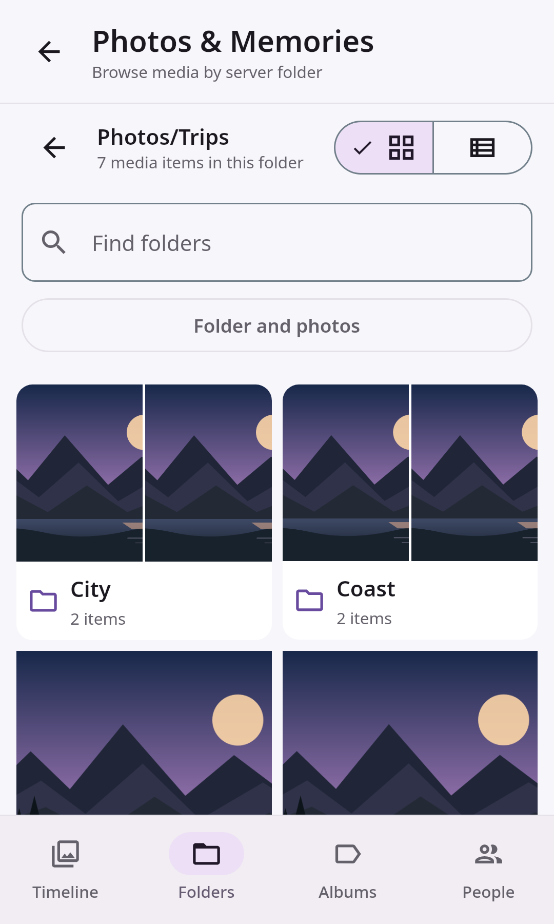 Photos Folder browser: Trip folder in grid view